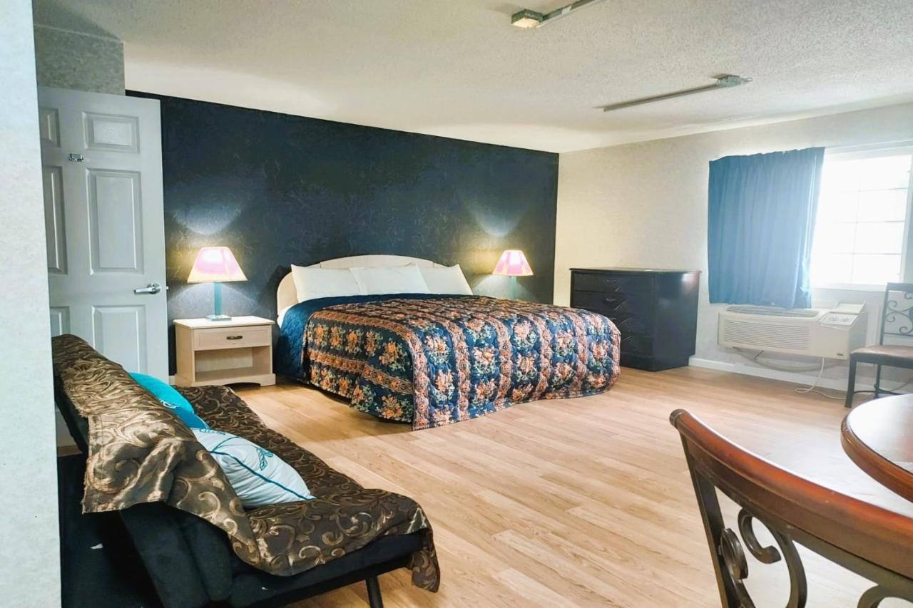 Studio Inn And Suites Ґалловей Екстер'єр фото